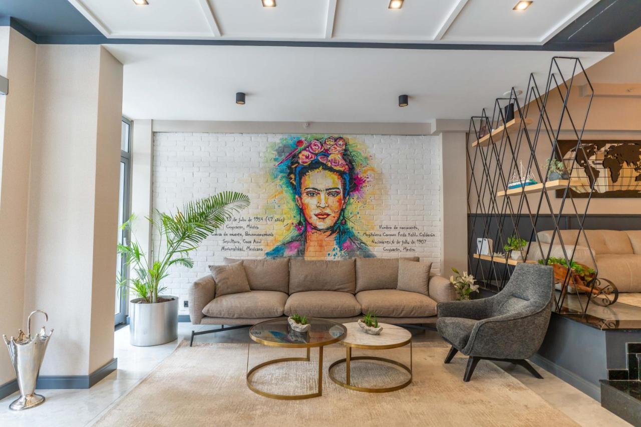 Viva La Vita Hotel Smirne Esterno foto