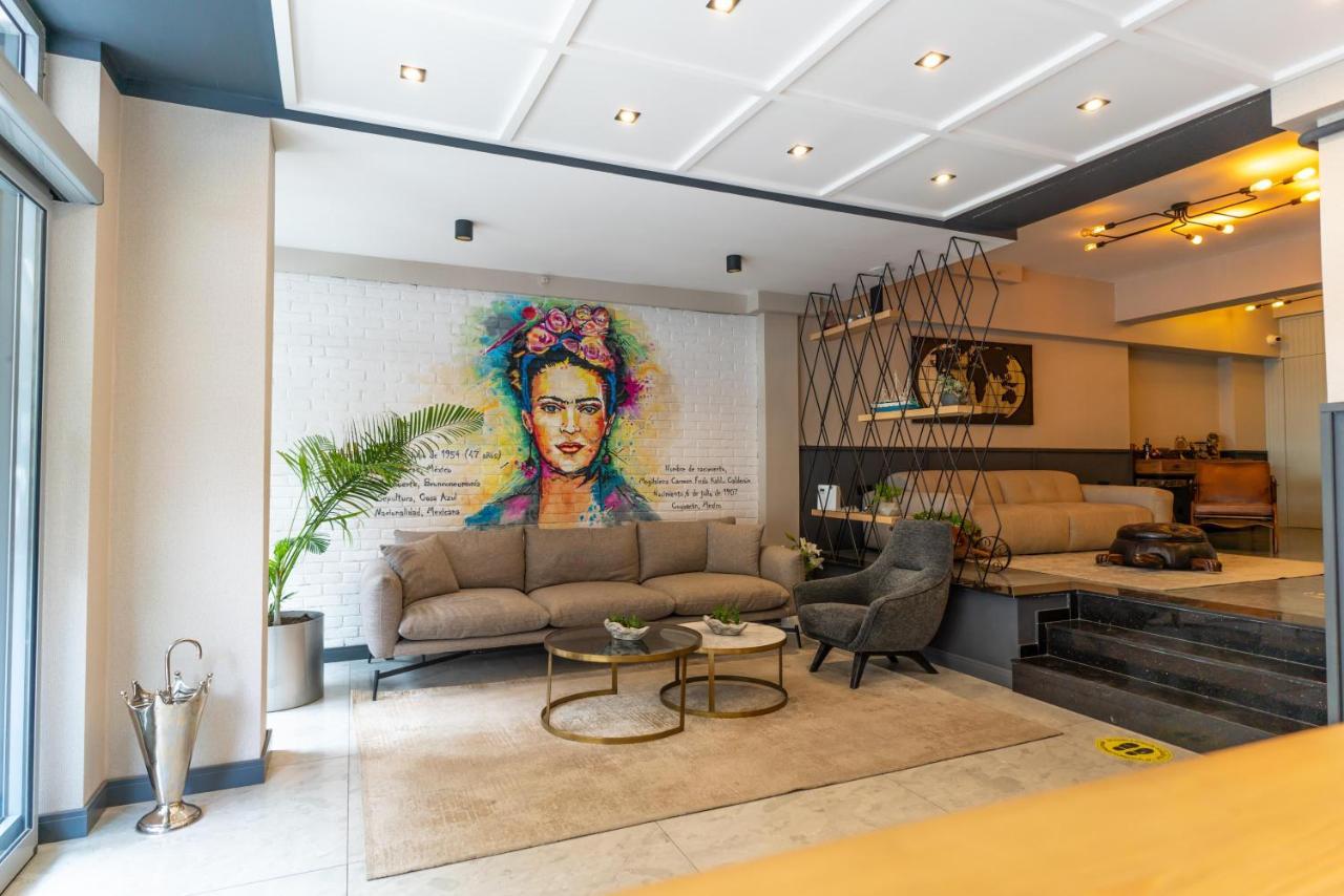 Viva La Vita Hotel Smirne Esterno foto