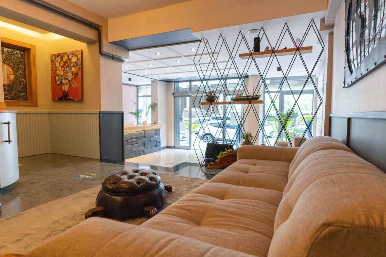 Viva La Vita Hotel Smirne Esterno foto