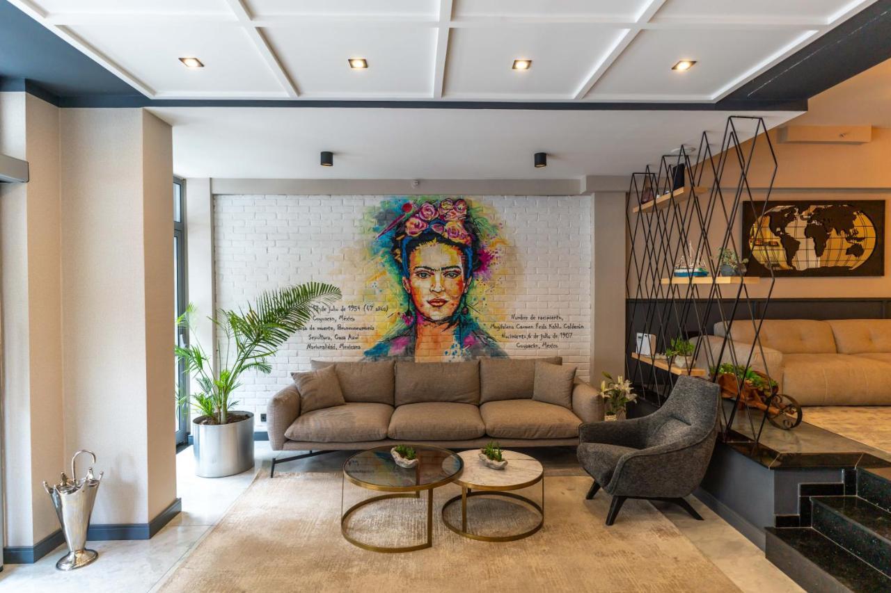 Viva La Vita Hotel Smirne Esterno foto